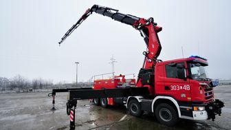 Do tej pory nie mieli takiego sprzętu. 40-tonowy żuraw u lubelskich strażaków