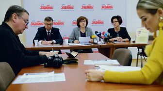 O tym, że Solidarność chce odwołania Anny Zalewskiej, mówiono w poniedziałek na konferencjach prasowych organizowanych w całej Polsce