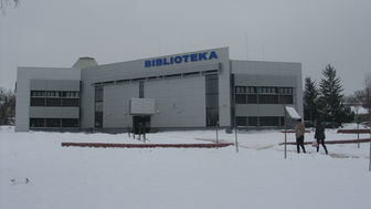 Park wokół biblioteki dodatkowo podkreśliłby jej architektoniczny walor