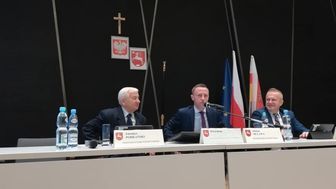 Zmiana w sali obrad Sejmiku Województwa Lubelskiego. Pojawił się krzyż