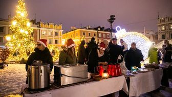 Wigilia miejska na Rynku Wielkim w Zamościu [zdjęcia]