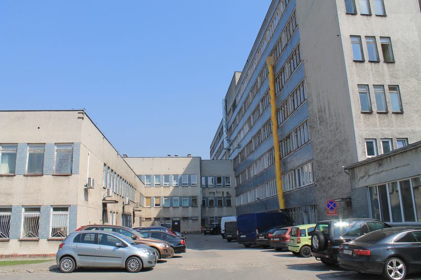 O potrzebie remontu elewacji szpitala specjalistycznego w Puławach mówi się od lat