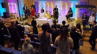 Noc Chwały w Lublinie. Wykład, uroczysty posiłek i toast dla Jezusa