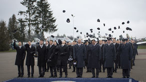 "Czas opuścić Gniazdo Orląt". Nowi oficerowie z Lotniczej Akademii Wojskowej w Dęblinie