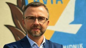 Świdnik: Nowy starosta i członkowie zarządu zarobią mniej