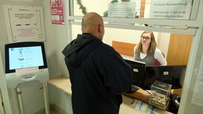 Ukraińcy ze względu na wysokie cła i podatki w ich kraju, rejestrowali kupione auta w Polsce