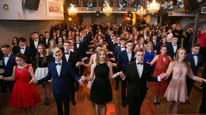 Bal gimnazjalny Gimnazjum im. Adama Mickiewicza Nr 1 w Zamościu [zdjęcia]