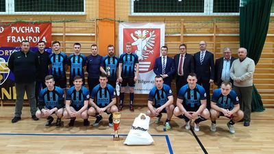 Włókniarz Frampol pokonał w finale Błękitnych Obsza dopiero po rzutach karnych

