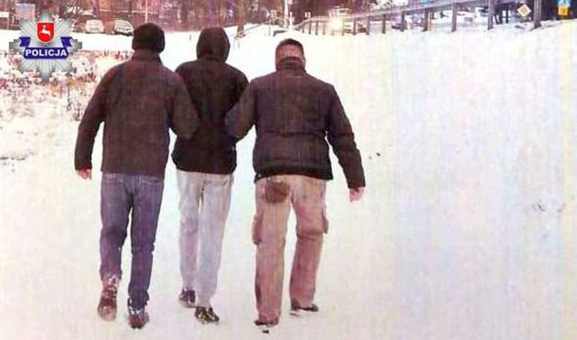 Kryminalni z Komisariatu Policji w Niemcach ustalili kierunek ucieczki sprawcy i ruszyli za nim po śladach pozostawionych na śniegu