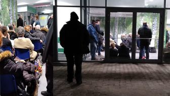 Chaos, kolejka, i długie czekanie. Problemy z nowym SOR-em w Lublinie tuż po otwarciu