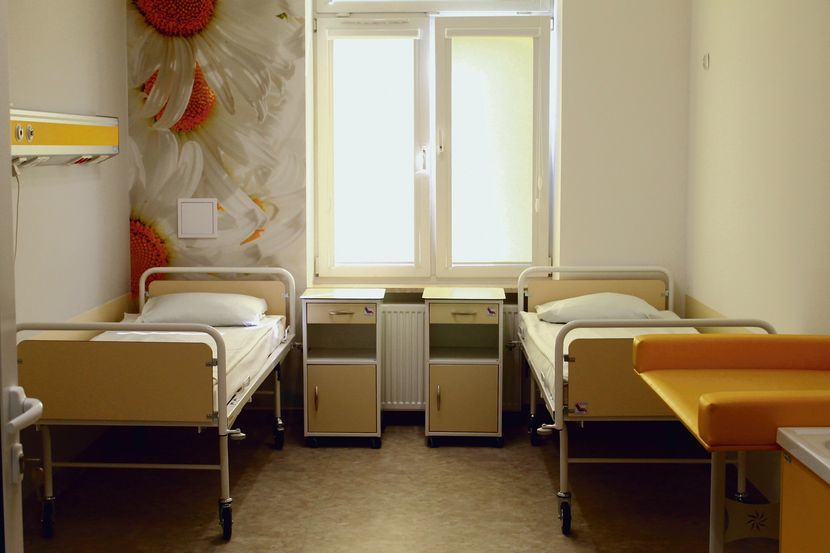 Szpital w Puławach, w którym znajduje się ponad 430 łóżek, części z nich się pozbędzie, żeby spełnić rygorystyczne normy