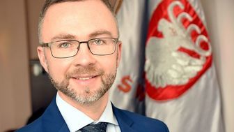 – Obecny zarząd nie wprowadził żadnych zmian merytorycznych w projekcie uchwały budżetowej – wyjaśniał podczas sesji Łukasz Reszka, starosta świdnicki