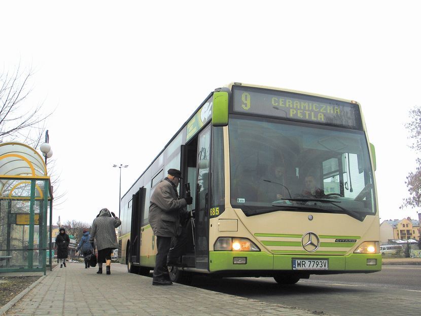 Połowa miejskich autobusów pochodzi z niekorzystnego dla przewoźnika najmu długoterminowego