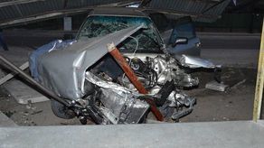 Zdjęcie zrobione po wypadku przez policyjnych techników