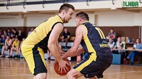 Bartosz Zduniak (z lewej) i Artur Josik to jedni z uczestników tegorocznego Meczu Gwiazd LNBA