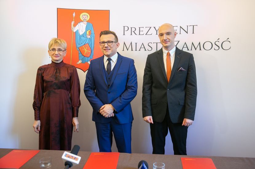  Małgorzata Bzówka, Andrzej Wnuk i Piotr Zając