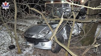 Tragiczny wypadek w Hucie Dąbrowa. Przyczyną zużyte opony? [zdjęcia]