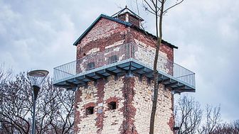 Suszarnię chmielu zaadaptowano na wieżę widokową 
