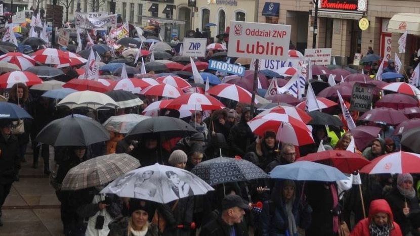 Ubiegłoroczny protest nauczycieli w Warszawie