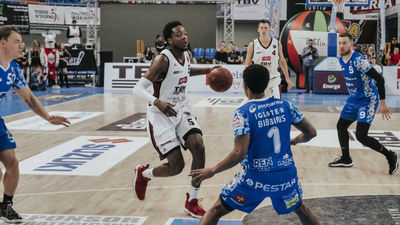 Zagraniczni gracze często dostarczali kibicom i prezesom wielu pozytywnych emocji. Jednym z nich jest Joe Thomasson, którego rzut za 3 pkt dał TBV Startowi zwycięstwo z Polskim Cukrem Toruń w końcówce poprzedniego roku. Od przyszłego roku obcokrajowców na parkietach Energa Basket Ligi może być jeszcze więcej