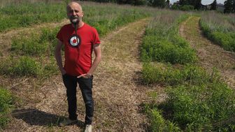 Jarosław Koziara, pomysłodawca Land Art Festiwalu, twierdzi, że spotkał się z brakiem chęci współpracy ze strony władz województwa
