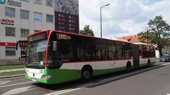 Lublin: Seniorzy od dziś nie kasują biletów w autobusach komunikacji miejskiej