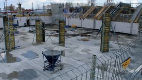 Rośnie nowa hala sportowa w Puławach [zdjęcia]