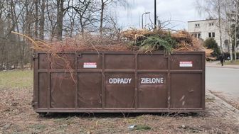 Świdnik: Kontenery na trawę i gałęzie wróciły. Mieszkańcy odetchnęli