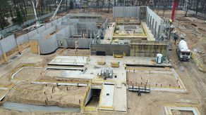 To jedna z największych inwestycji w mieście. Tak będzie wyglądać kompleks basenów [zdjęcia z budowy, wizualizacje]