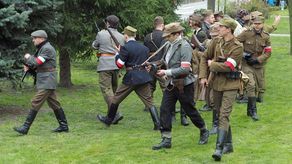 Młodzi, piękni, niezłomni. Dziewczęcym okiem na Żołnierzy Niezłomnych, Wyklętych