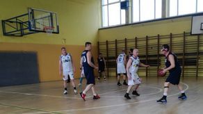 Fragment meczu Venty (białe stroje) z Lancetem