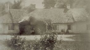 Dwór na folwarku Czechów