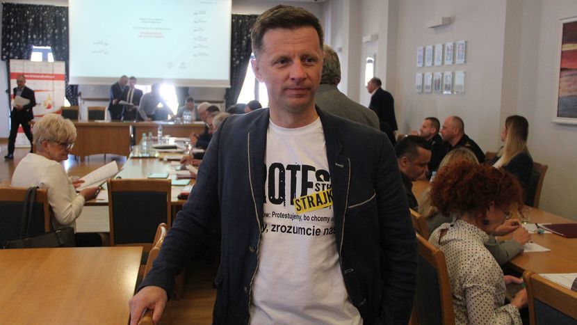 Mariusz Michalczuk to radny Koalicji Obywatelskiej i strajkujący nauczyciel