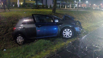 Borownica: Śmiertelny wypadek koło Janowa Lubelskiego. Kierowca toyoty zmarł w szpitalu