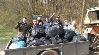Rekordowe sprzątanie Kazimierza Dolnego. Blisko 11 ton śmieci