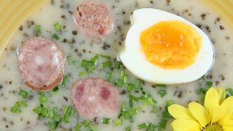 Przepisy Wielkanocne: Jak zrobić wielkanocny żur?