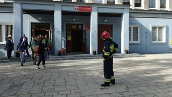 Alarm bombowy w szkołach w Lublinie i całym woj. lubelskim. Co z maturą z matematyki?