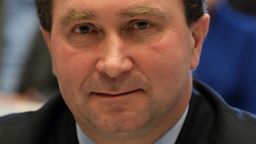 Dr Marek Kos spodziewał się, że po przejęciu władzy w powiecie przez PiS, dyrektorem już nie będzie