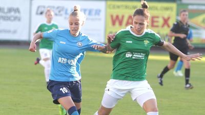 Zawodniczki Górnika (zielone stroje) zanotowały trzecią porażkę z rzędu 
