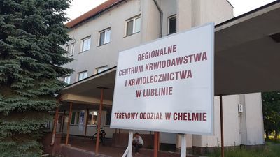 Chełm: Przyszli w nocy z młotkiem po pieniądze za krew