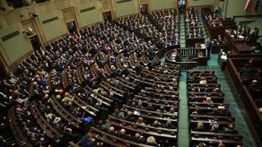 Polowanie na posła. Dlaczego tak wiele osób nie chciało iść do Sejmu?