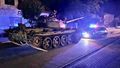 Wybrał się na przejażdżkę czołgiem po ulicach miasta. Miał prawie promil