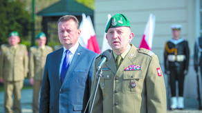 Gen. dyw. Jarosław Gromadziński i minister obrony narodowej Mariusz Błaszczak