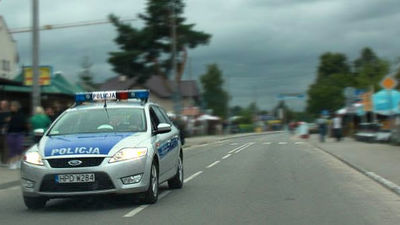 Dramatyczne sceny pod lokalem w Okunince. Po sprzeczce wsiadł w samochód i wjechał w człowieka