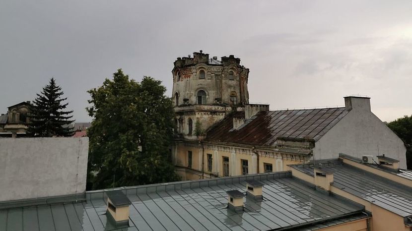 W Lublinie pada.