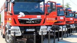 Do ochotniczych straży trafia coraz lepszy i nowszy sprzęt. Wozów, jakimi dysponuje np. OSP w Kurowie nie powstydziłyby się najlepsze państwowe jednostki w kraju