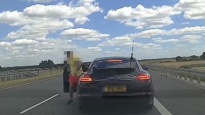 Incydent na S8. Agresywny pasażer i jego żona zgłosili się na policję