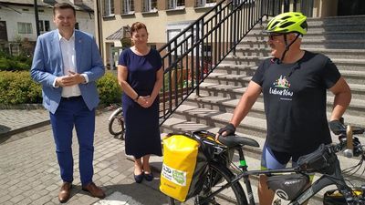 Janusz Kobyłka w czwartek dotarł na metę w Ustrzykach Dolnych
