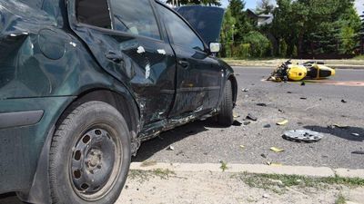 Lubartów: Kierowca skody doprowadził do zderzenia z motocyklistą