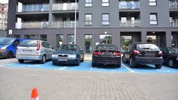 Lublin: Parkują na miejscach dla niepełnosprawnych. Straż Miejska bezradna